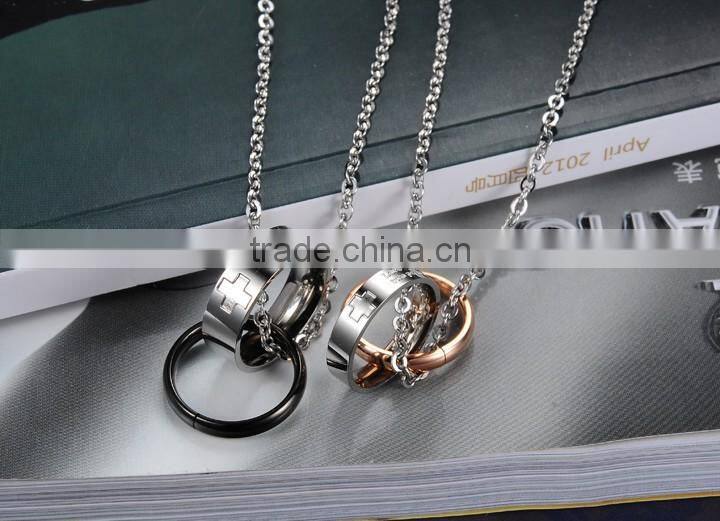 Cheap fashion jewelry made in china wholesale engravable pendants, steel and gold pendant