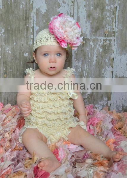 Lace hem hot pink black rompers jumpsuits wholesale baby lace romper solid ruffle petti romper posh girls lace romper for kids