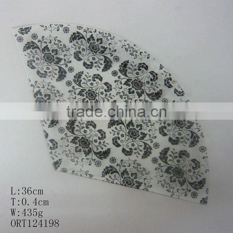 leaf shape plate