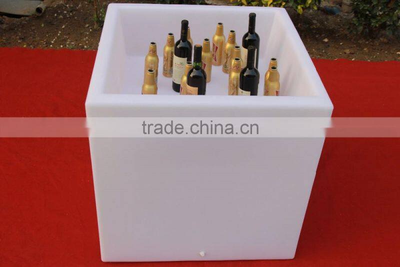 Plastic LED 16 colors changing glowing cubic ice bucket for wine