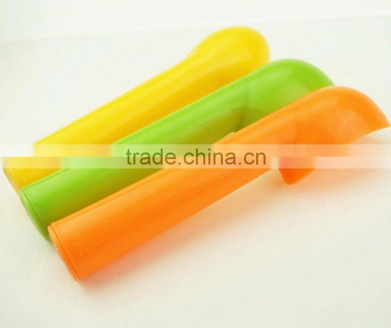 41026 plastic ice cream spoon