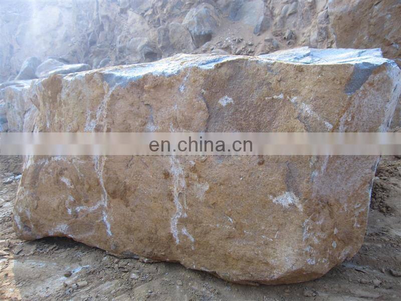 Monument grade Dalkota Mahogany granite