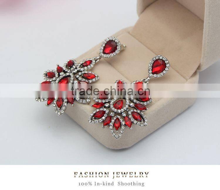 New Charm Fashion Crystal Rhinestone Water Drop Leaf Flower Dangle Drop Earrings