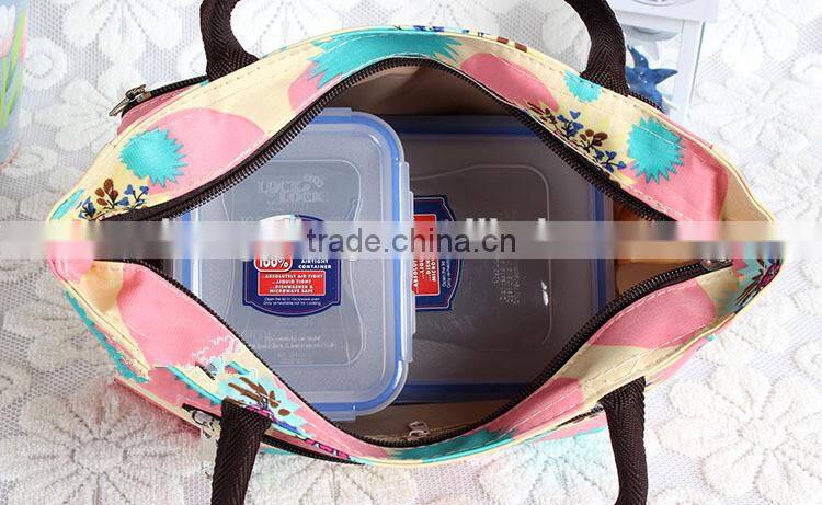 Promotoin trendy polyester tote lunch bag with customize printing