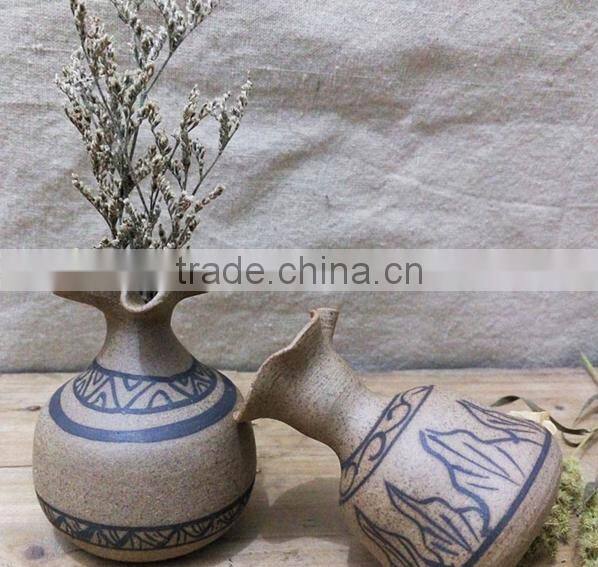Hand-painted Ceramic Creative Vase HY167703
