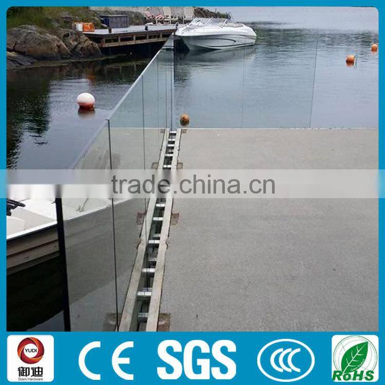 China supplier supply good price exterior glass railing for decking
