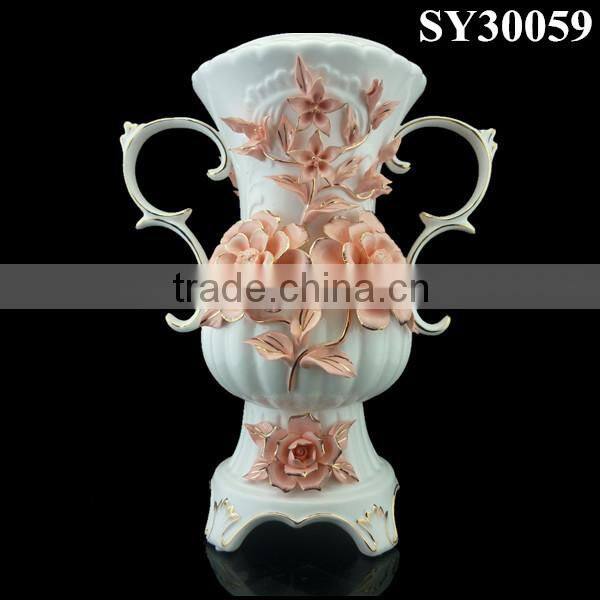 Elegant flower arrangement table home decoration