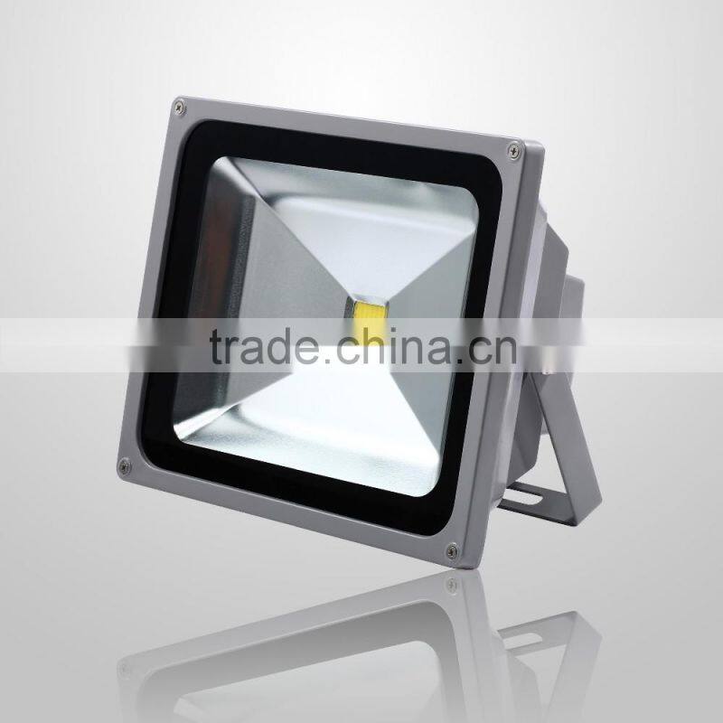 Robust aluminium casing high efficiency LED flood light for commercial