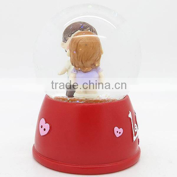 Custom made wedding couple snow globe for wedding decorations