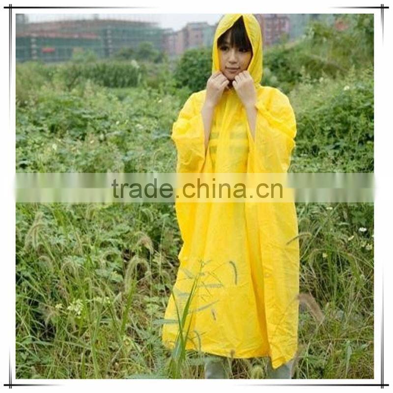 custom printed PVC rain poncho/PVC rain ponchos/fashion plastic rain poncho