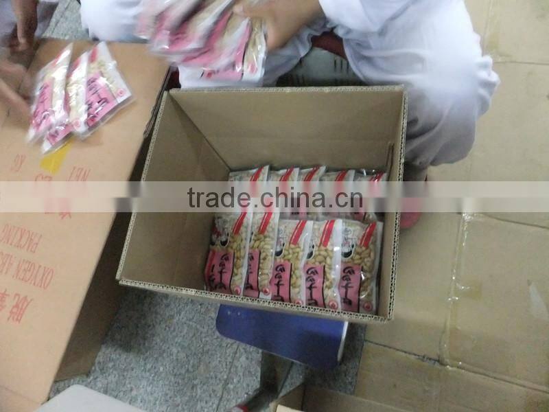 Sweet delicious Raw Redskin Peanuts for roasting