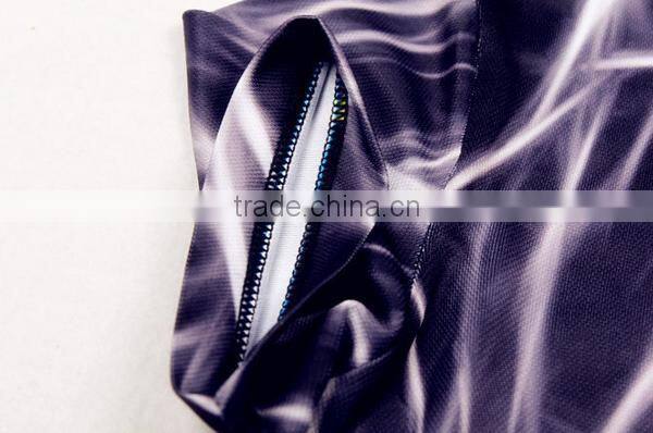 China Clothing Factory OEM T-shirt Polyester Sublimation Print T Shirt