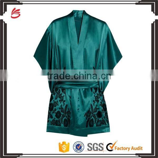 High Quality Fashionable Design Lace-Paneled Silk Robe with Embroidery Pattern for Women