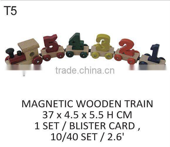 MAGNETIC WOODEN TRAIN