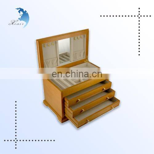 Chinese Style Flower Pattern High-gloss Paint Wooden Gift Box For Jewelry