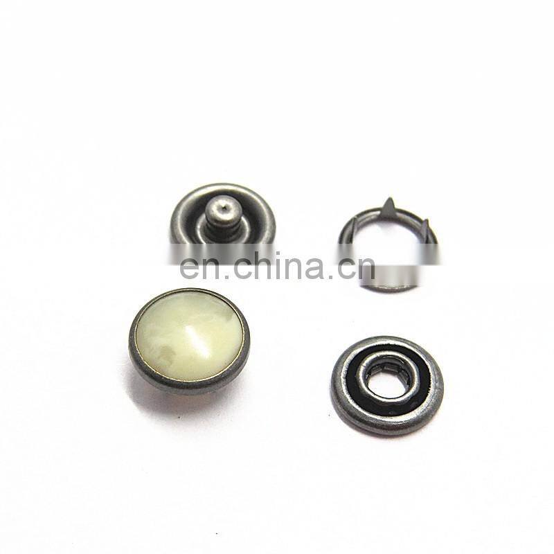 Best Selling Light Beautiful Strong Durable 10 mm Round Pearl Prong Snap Button Pearl Rivet For Clothing