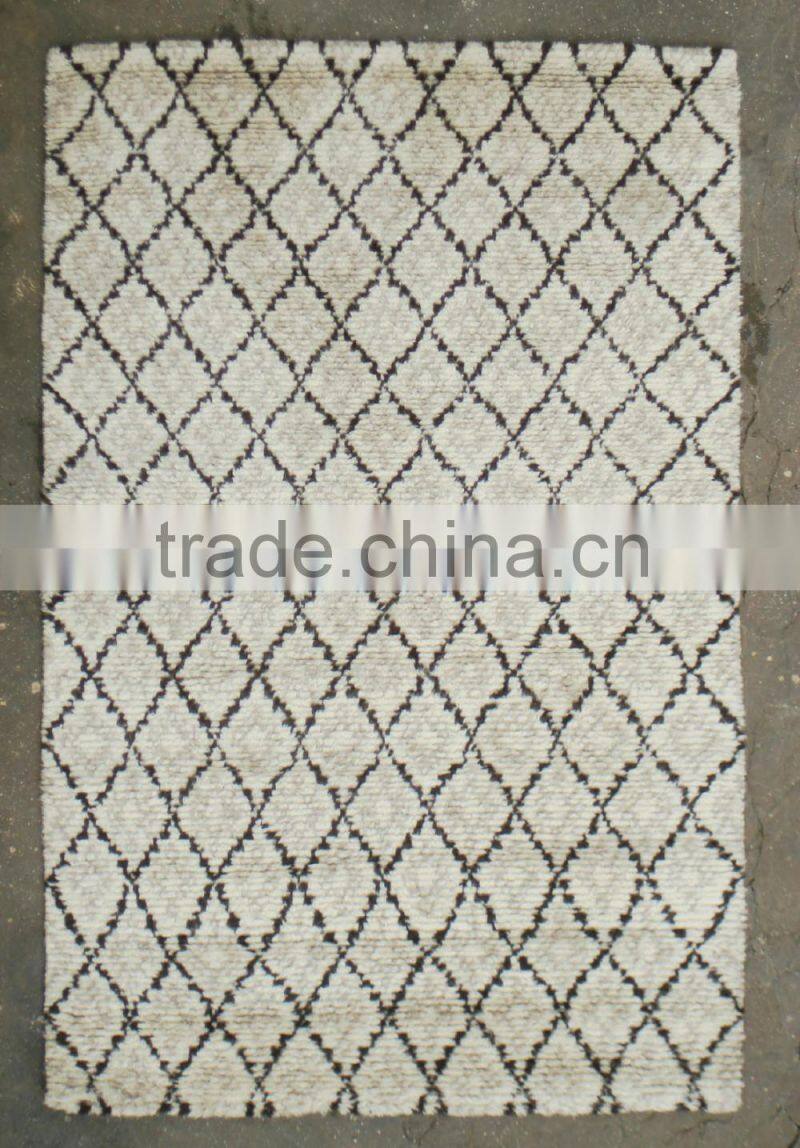 Animal pattern woollen carpet