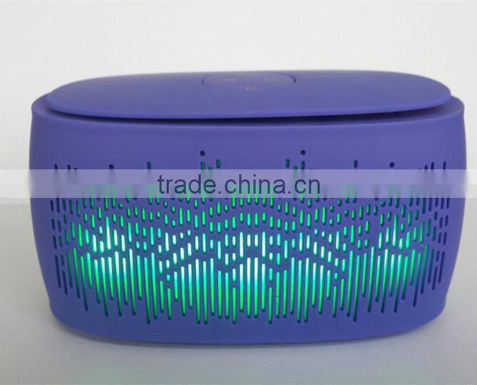 Whosale factory price led light bluetooth speaker