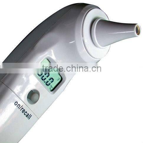 Infrared ear thermometer
