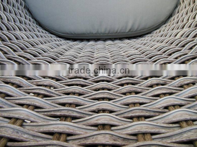 HOUSE AND GARDEN WICKER CHAIR