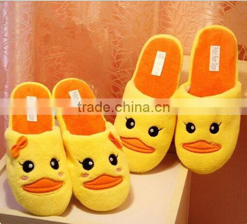 plush chicken slipper/plush slippers/customized design plush chicken slippe