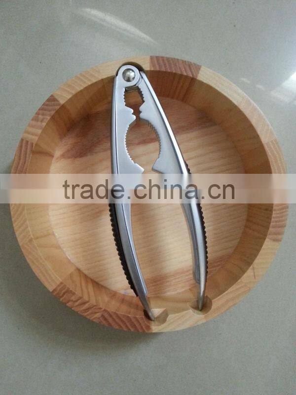2014 New design promotional new nut cracker, high quality