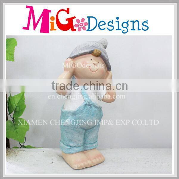 Resin Boy Garden Statue Charming Products for Decor