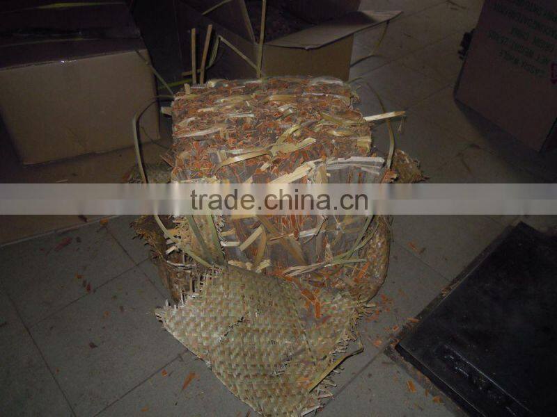 Cassia whole pressed in bales