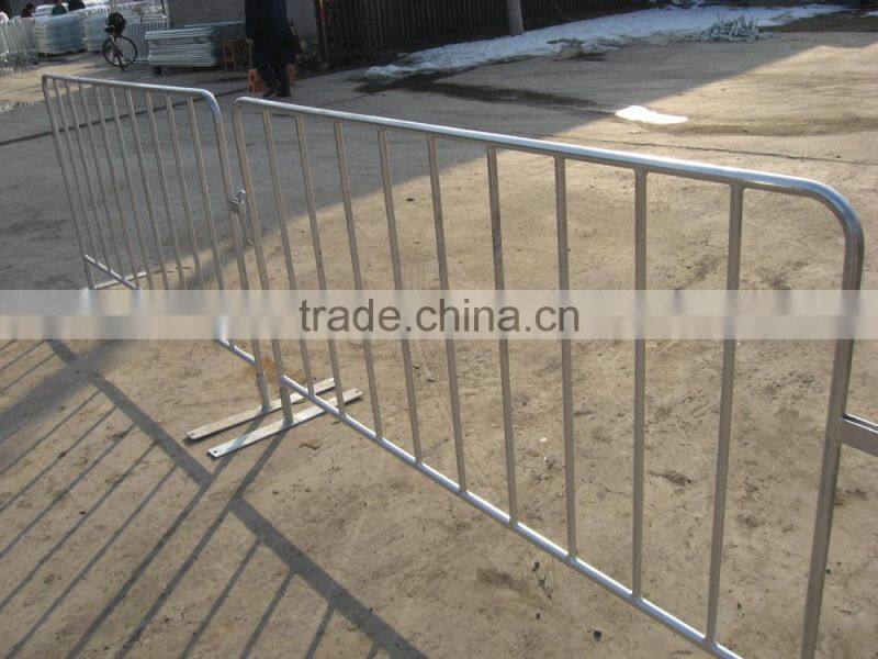 2220x1100mm construction Modular Portable barricade 360 degr welded steel with 3M reflective tape