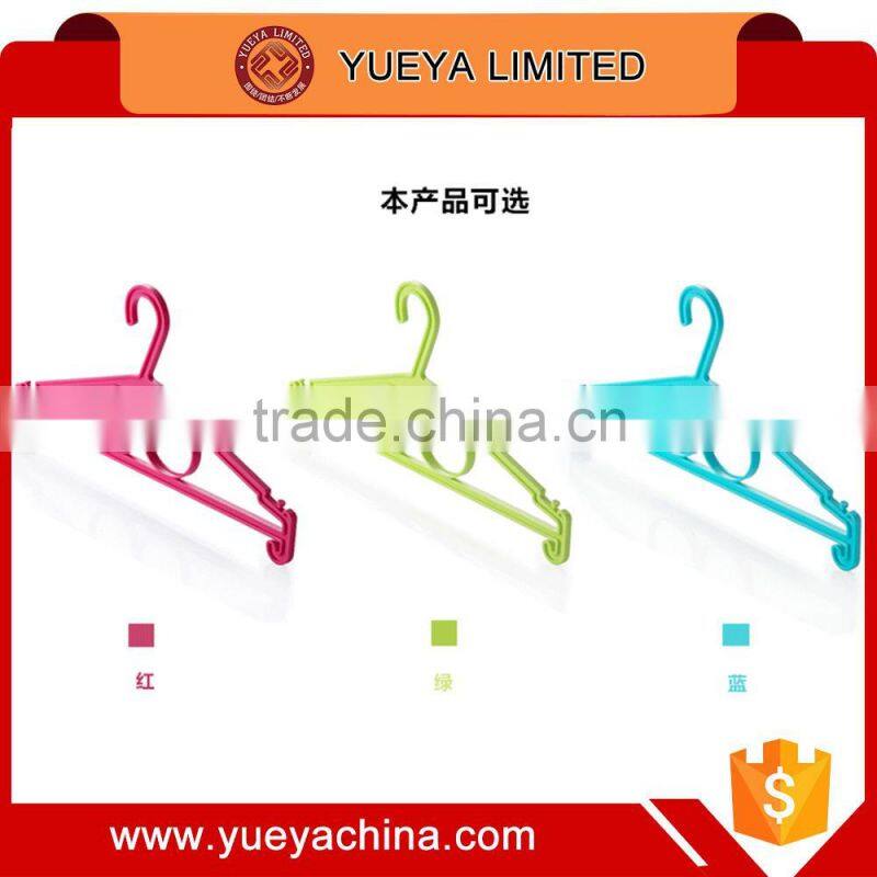 multifunction plastic anti-slip laundry hanger with two circle racks-pink