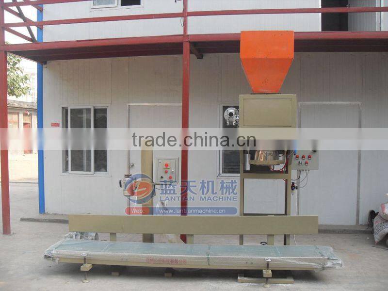 Automatic weighing grain packing machine