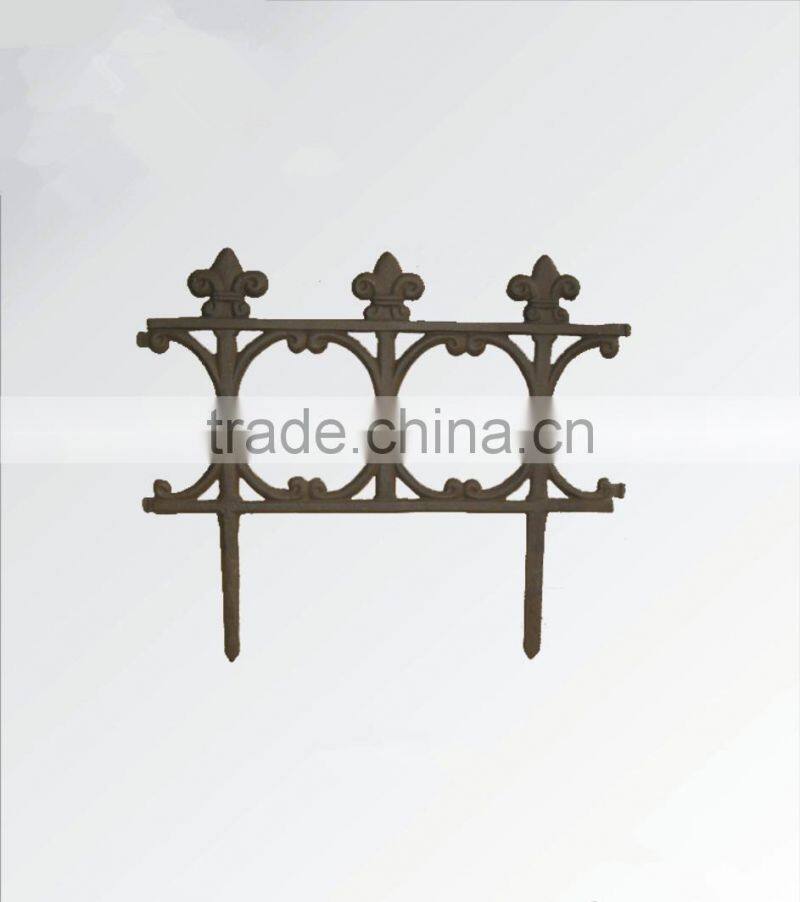 CAST IRON DECORATIVE FENCE