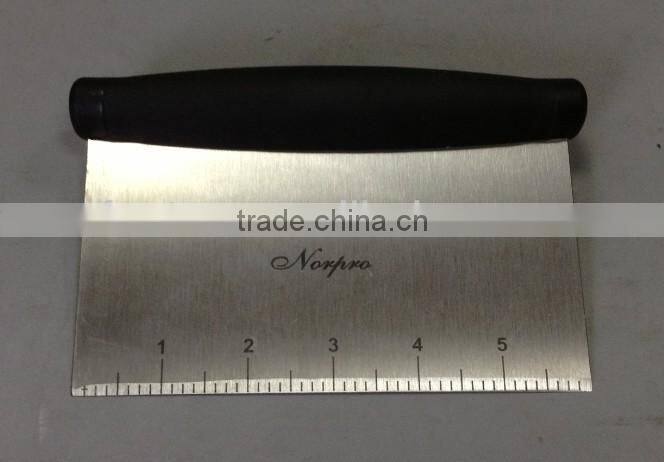 Stainless steel pizza cutter/grill scraper