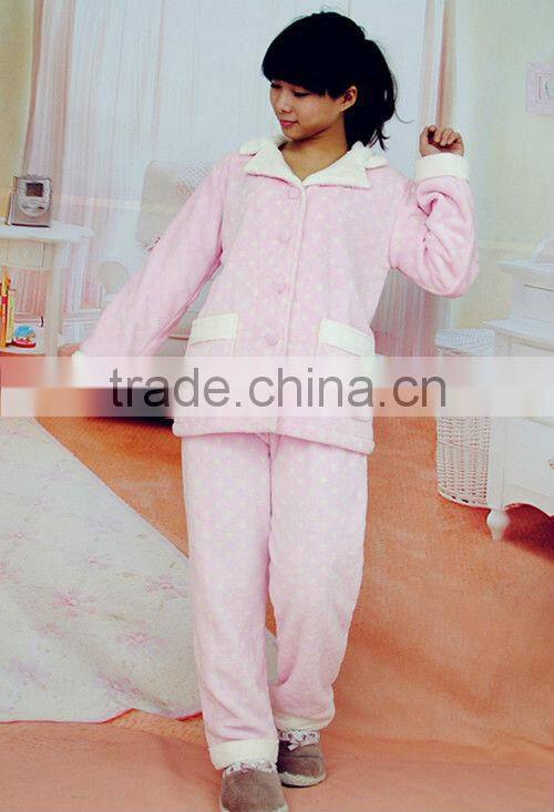 Wholesale Coral Fleece Fabric Girl In Pajamas Kimono Bathrobe
