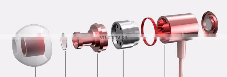 2017 gray flat Super heavy bass cable Metal earbuds with Mic for iphone samsung