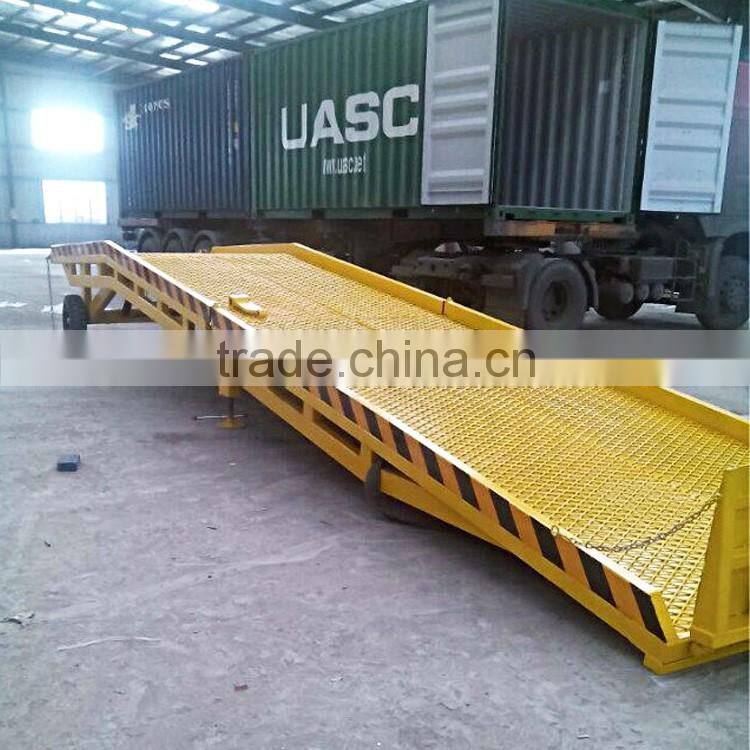 mobile hydraulic dock leveler/ hydraulic yard ramps for Forklift