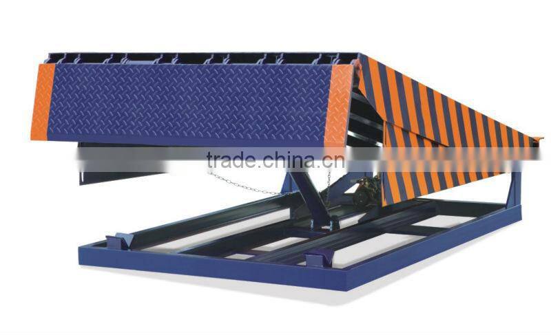 high configuration fixed loading cargo elevator/stationary dock ramp