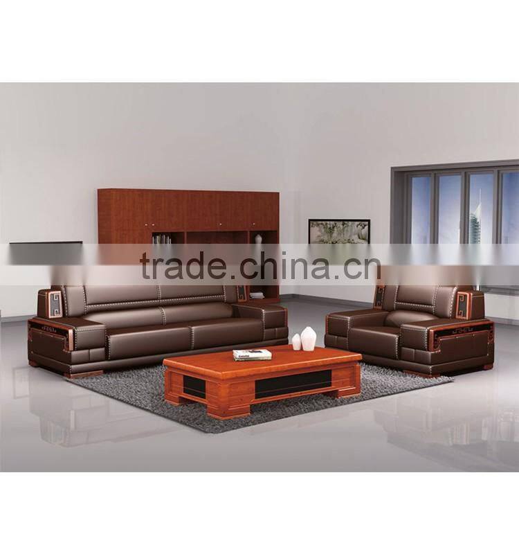 China Furniture Solid Wood Frame Traditional Leather Living Room Sofa