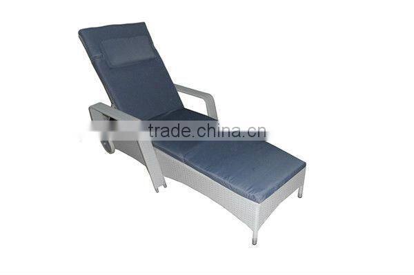 Manual Garden Furniture Set PE Rattan Steel Frame KD Design