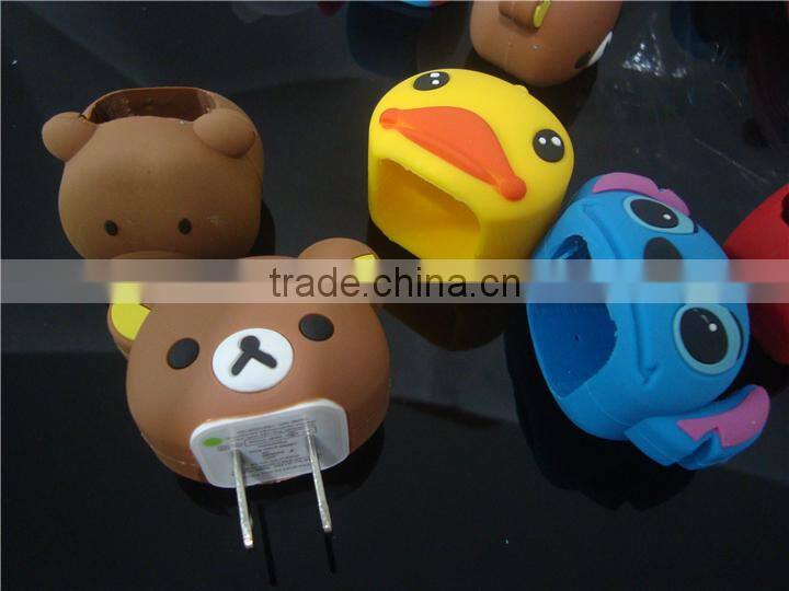 Portable Cute Cartoon usb Traval Charger for iphone Charger,Christmas Mini Gift Micro usb Home Charger Adapter
