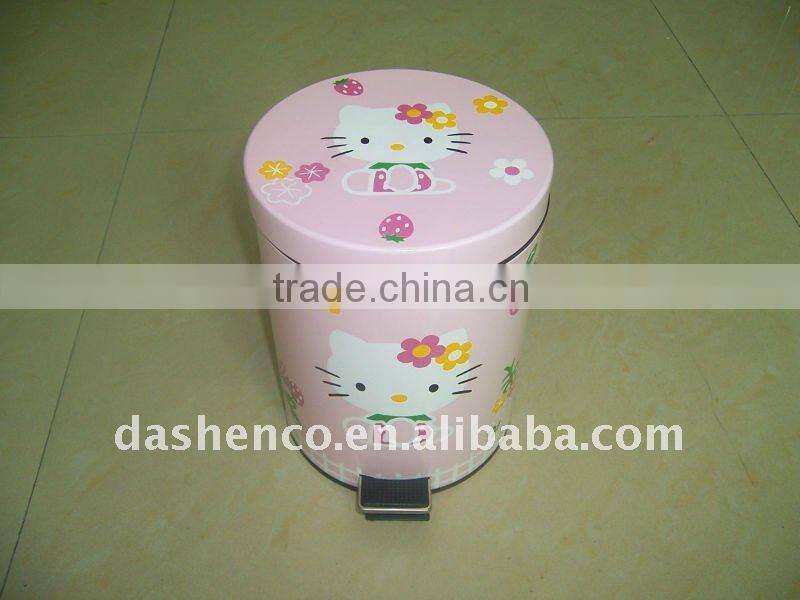 pedal trash can