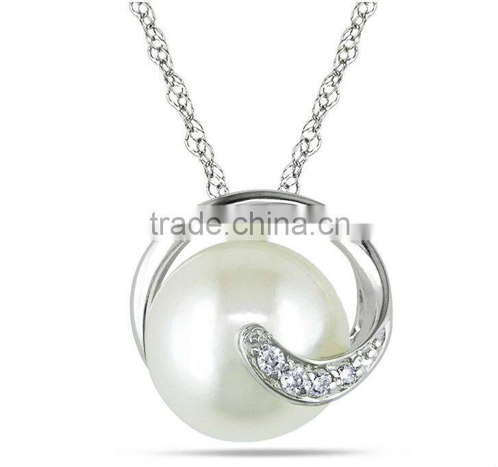 Green color cubic zirconia cross silver pendant 925 sterling silver necklace