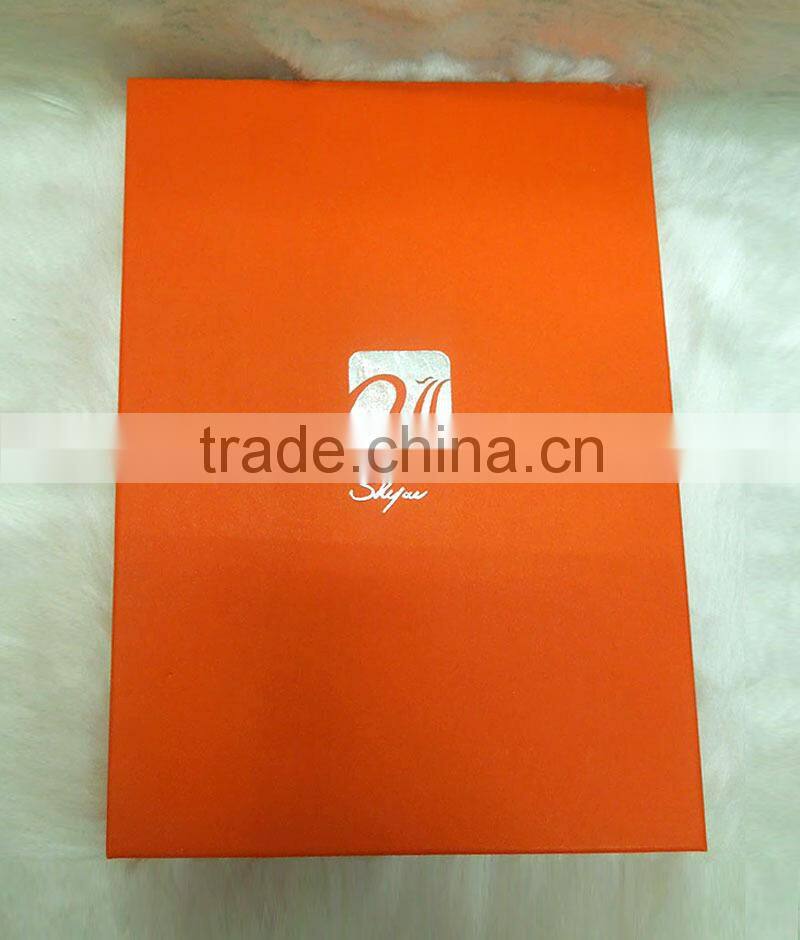 Vintage style bronze cosmetic pocket mirror