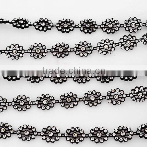 factory sale flower shape ss10 rhinestone palstic trimming