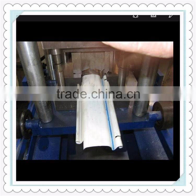 2016Best Quality Roller Shutter Door Machine Price Supplier