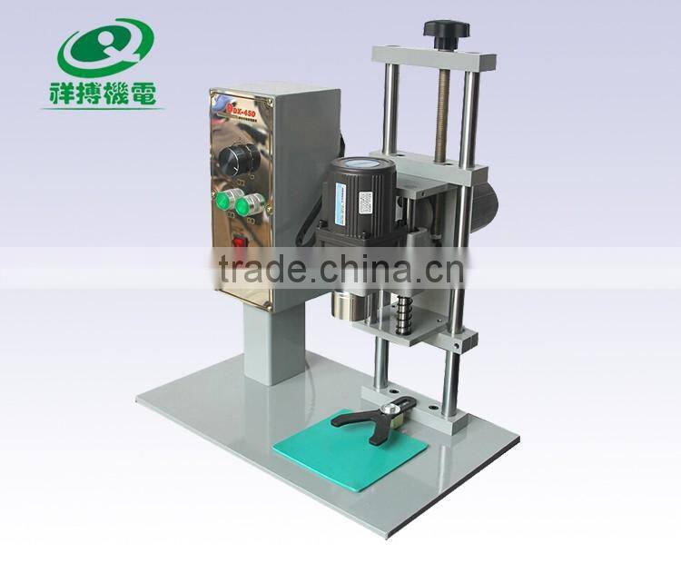 Electricity driven type glass jar capping machine