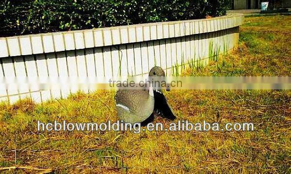 Shen zhen blow mold plastic goose decoys