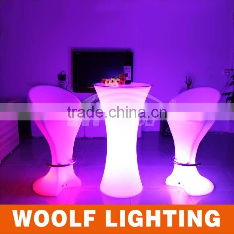 PE Plastic rechargeable LED round cocktail table furniture