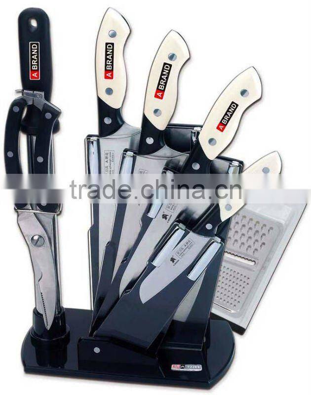 vegetable knife with peeler