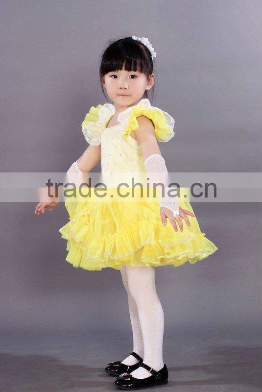 perfectly marvelous wear,animals and women and women sex photo